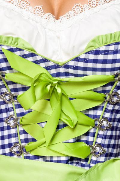 Traditionelles Karo Dirndl mit grüne Schürze