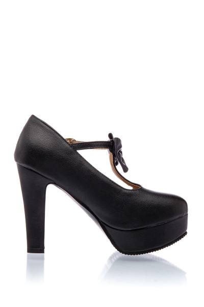 Plateau Pumps im Retrolook schwarz