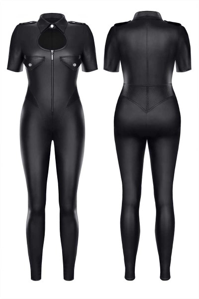 schwarzer Jumpsuit mit Kragen