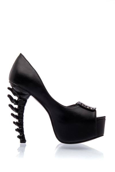 Schwarzes Peep-toe-Pumps mit Plateau