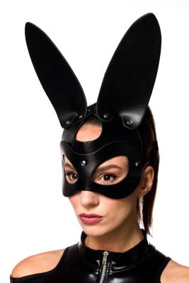 Bunny Maske mit Nieten